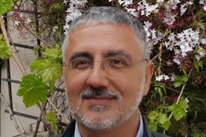 Houman Owhadi